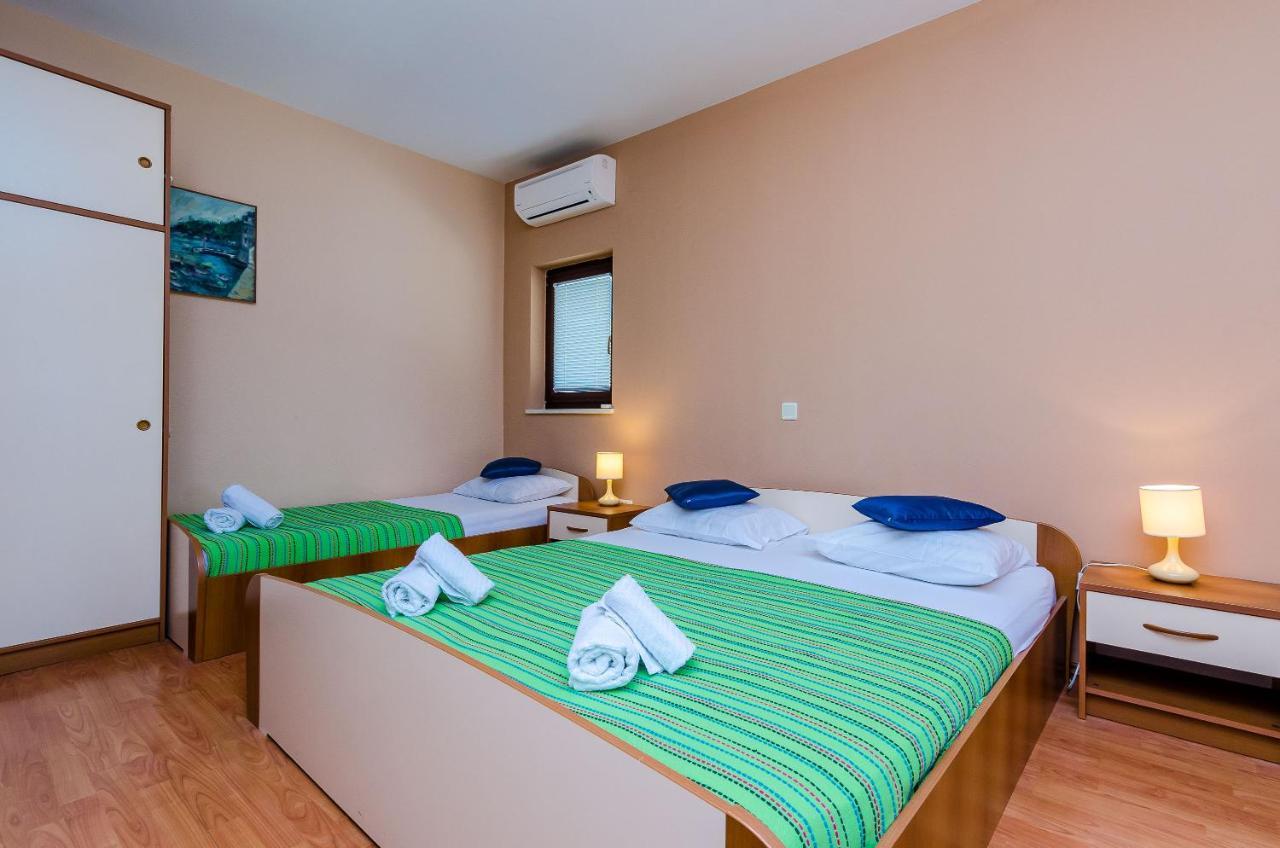 Apartments Kanjuo By The Sea Mlini Bagian luar foto